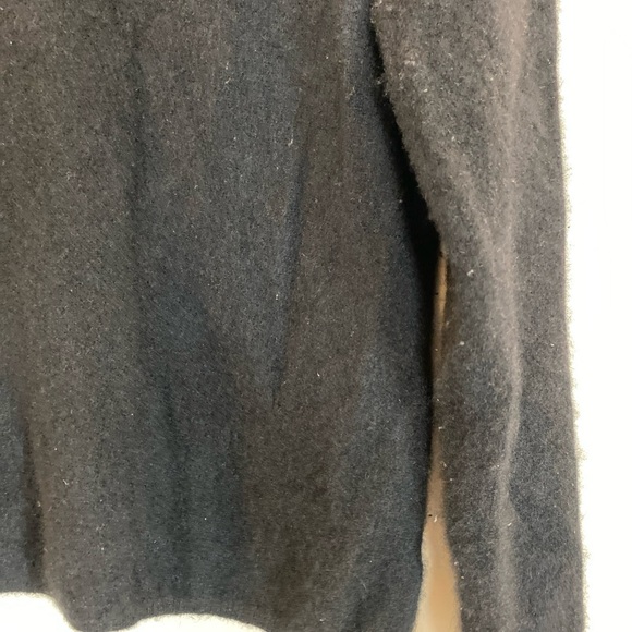 Cashmere by Charter Club 2 Ply 100% Cashmere V Neck Sweater Black Large - Picture 3 of 5